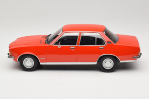 Opel Rekord D Punane MCG 1:18 MCG18563 Metall - pilt 3/6