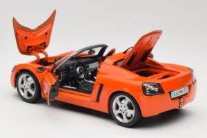 Opel Speedster Oranž Maisto 1:18 31615 Metall - pilt 5/8