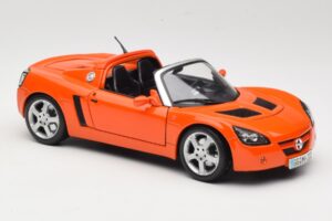 Opel Speedster Oranž Maisto 1:18 31615 Metall - pilt 6/8