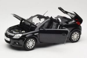 Opel Tigra TwinTop B Must Norev 1:18 183600 Metall - pilt 2/8