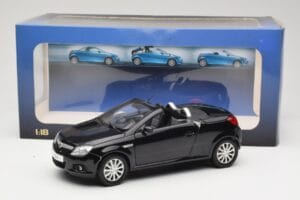 Opel Tigra TwinTop B Must Norev 1:18 183600 Metall - pilt 8/8