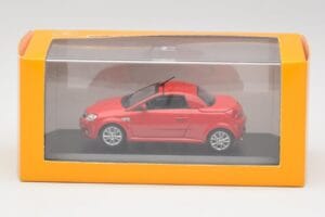 Opel Tigra TwinTop Magma Punane Minichamps 1:43 B24910027T Metall - pilt 4/4