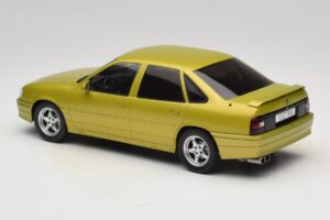 Opel Vectra A 2000 16V Kollane MCG 1:18 MCG18463 Metall - pilt 5/6