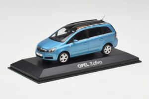 Opel Zafira A Star Sinine Minichamps 1:43 B24910027Z Metall - pilt 2/4