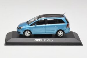 Opel Zafira A Star Sinine Minichamps 1:43 B24910027Z Metall