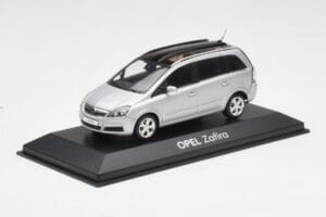Opel Zafira B Hõbedane Minichamps 1:43 1799109 Metall - pilt 2/4