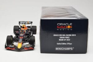Oracle Red Bull Racing RB18 #11 S. Perez Miami GP 2022 Minichamps 1:18 110220511 Metall - pilt 6/6