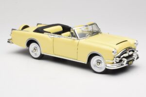 Packard Caribbean Kabriolett Kollane Road Signature 1:18 92798 Metall - pilt 6/8