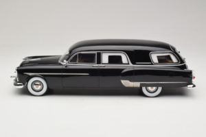 Packard Henney Must BoS Models 1:18 BOS342 Metall - pilt 3/6