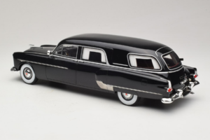 Packard Henney Must BoS Models 1:18 BOS342 Metall - pilt 5/6
