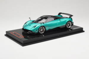 Pagani Huayra BC Green Metallic Yy Model 1:18 REMC020 Vaik - pilt 2/7