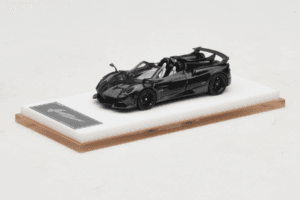 Pagani Huayra Tricolore Roadster Exposed Carbon Henson & Heaven 1:64 PHREC01 Metall - pilt 2/7