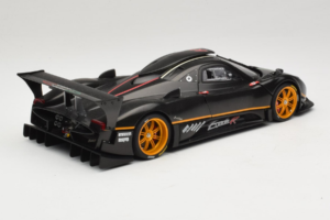 Pagani Zonda R Revolucion Carbon Fiber AUTOart 1:18 78261 Metall - pilt 3/8