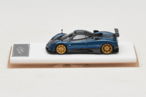 Pagani Zonda Tricolore Exposed Carbon Sinine Henson & Heaven 1:64 PZTECB01 Metall