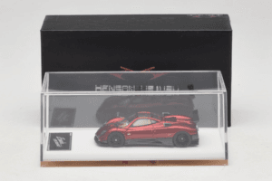 Pagani Zonda Tricolore Punane Henson & Heaven 1:64 PZTR01 Metall - pilt 7/7