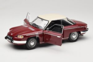 Panhard 24 CT Punane Solido 1:18 1832500 Metall - pilt 2/8