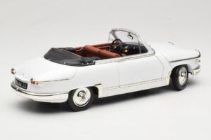 Panhard PL17 Kabriolett Valge Solido 1:18 8174 Metall - pilt 3/8