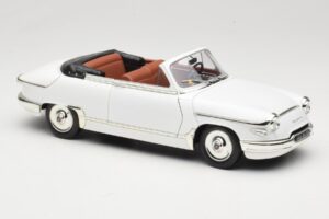 Panhard PL17 Kabriolett Valge Solido 1:18 8174 Metall - pilt 6/8
