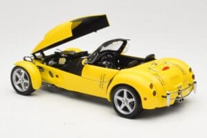 Panoz AIV Roadster Kollane AUTOart 1:18 78213 Metall - pilt 5/8
