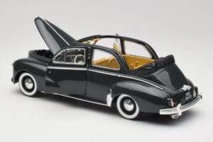 Peugeot 203 Kabriolett Must Solido 1:18 8156 Metall - pilt 5/8
