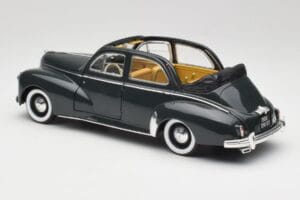 Peugeot 203 Kabriolett Must Solido 1:18 8156 Metall - pilt 7/8