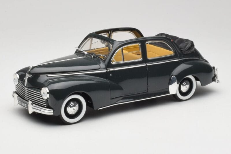 Peugeot 203 Kabriolett Must Solido 1:18 8156 Metall
