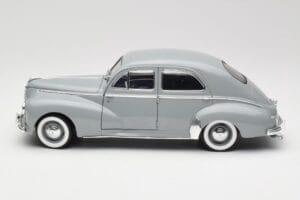 Peugeot 203 Gris Clair Solido 1:18 8145 Metall - pilt 4/8