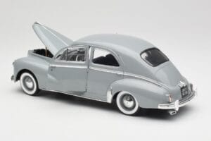 Peugeot 203 Gris Clair Solido 1:18 8145 Metall - pilt 5/8