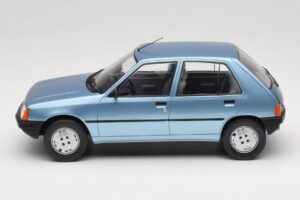 Peugeot 205 Sinine MCG 1:18 MCG18491 Metall - pilt 3/6