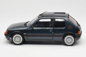 Peugeot 205 GTI 1.9 Magic Sorrento Roheline Norev 1:18 184859 Metall - pilt 4/8