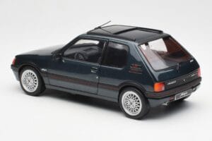 Peugeot 205 GTI 1.9 Magic Sorrento Roheline Norev 1:18 184859 Metall - pilt 7/8