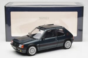 Peugeot 205 GTI 1.9 Magic Sorrento Roheline Norev 1:18 184859 Metall - pilt 8/8