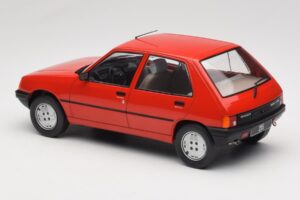 Peugeot 205 Punane MCG 1:18 MCG18492 Metall - pilt 5/6