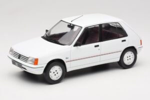Peugeot 205 Valge MCG 1:18 MCG18493 Metall