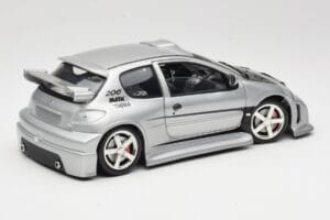 Peugeot 206 MTK Hõbedane Solido 1:18 1817 Metall - pilt 3/8