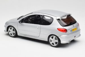 Peugeot 206 RC Aluminium Hõbe Norev 1:18 184726 Metall - pilt 7/8