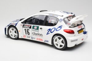Peugeot 206 WRC G. Panizzi / H. Panizzi Tour de Corse 1999 Otto 1:12 G081 Vaik - pilt 5/6