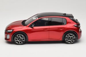 Peugeot 208 GT Hybrid Red Elixir Otto 1:18 OT1163 Vaik - pilt 3/6