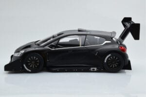 Peugeot 208 T16 Pikes Peak S. Loeb Pikes Peak International Hill Climb Record 2013 AUTOart 1:18 81356 Komposiit - pilt 3/6