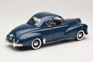 Peugeot 302 Coupe Sinine Solido 1:18 8168 Metall - pilt 3/8