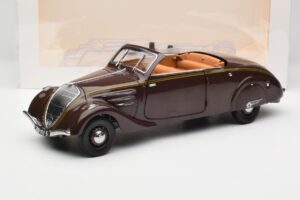 Peugeot 402 Eclipse Šokolaad Norev 1:18 184873 Metall - pilt 12/12