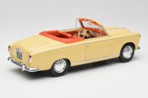 Peugeot 403 Kabriolett Liivakolane Solido 1:18 8165 Metall - pilt 3/8