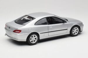 Peugeot 406 Coupe Hõbedane Gate 1:18 01024 Metall - pilt 3/8