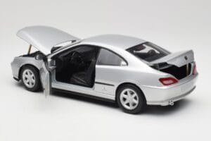 Peugeot 406 Coupe Hõbedane Gate 1:18 01024 Metall - pilt 5/8
