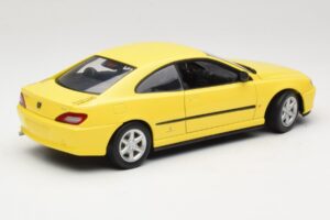 Peugeot 406 Coupe Kollane Gate 1:18 01022 Metall - pilt 3/8