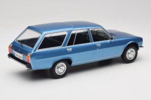 Peugeot 504 Break Sinine MCG 1:18 MCG18213 Metall - pilt 2/6