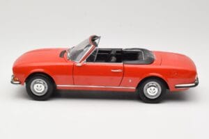 Peugeot 504 Kabriolett Punane Norev 1:18 184754 Metall - pilt 4/8