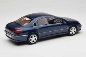 Peugeot 607 Phase II 3.0 V6 Sinine Otto 1:18 OT485 Vaik - pilt 2/6