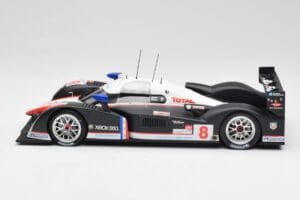 Peugeot 908 HDi LMP1 #8 S. Sarrazin / P. Lamy / S. Bourdais 24 Hours of Le Mans 2nd 2007 Minichamps 1:18 150071208 Metall - pilt 3/6
