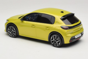 Peugeot E-208 GT Jaune Agueda Otto 1:18 OT1164 Vaik - pilt 5/6